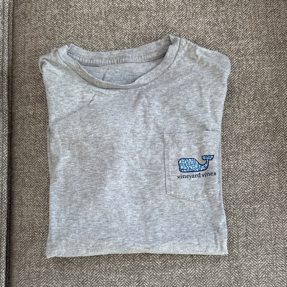 Vineyard Vines Kids Light Gray Tee with Blue Whale